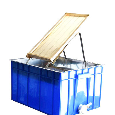 satın al Stainless Steel Mini Honey Comb Frame Shelf 52*41.5*12cm Blue Square Beekeeping Frame Holder Çevrimiçi üretim
