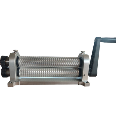 Manual Arı Balığı Temel Yaprak Makinesi Arı Balığı Yaprak Yapımı İçin Alüminyum Alaşım Roleriyle